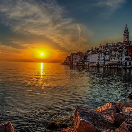 Heart Of Town Apartment Zadar Luaran gambar