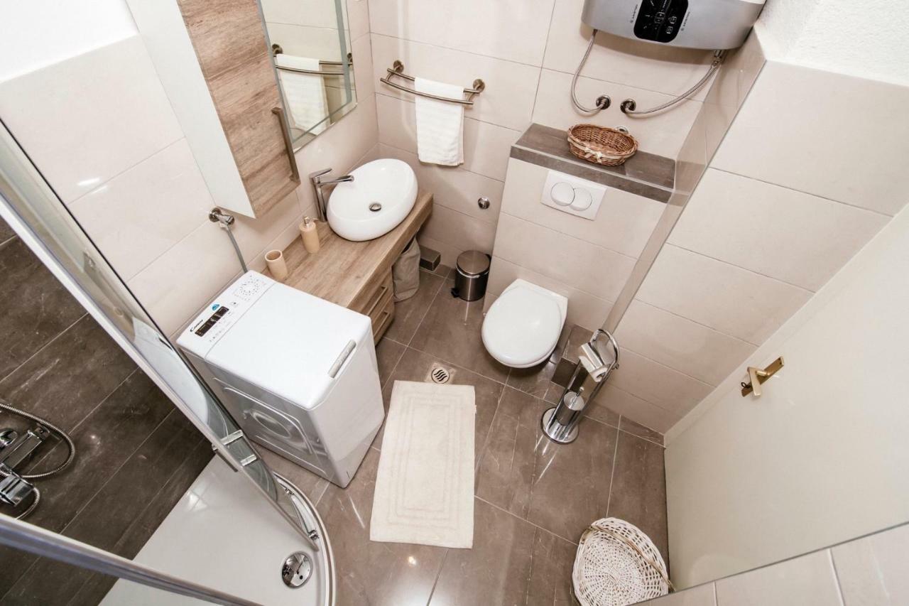 Heart Of Town Apartment Zadar Luaran gambar