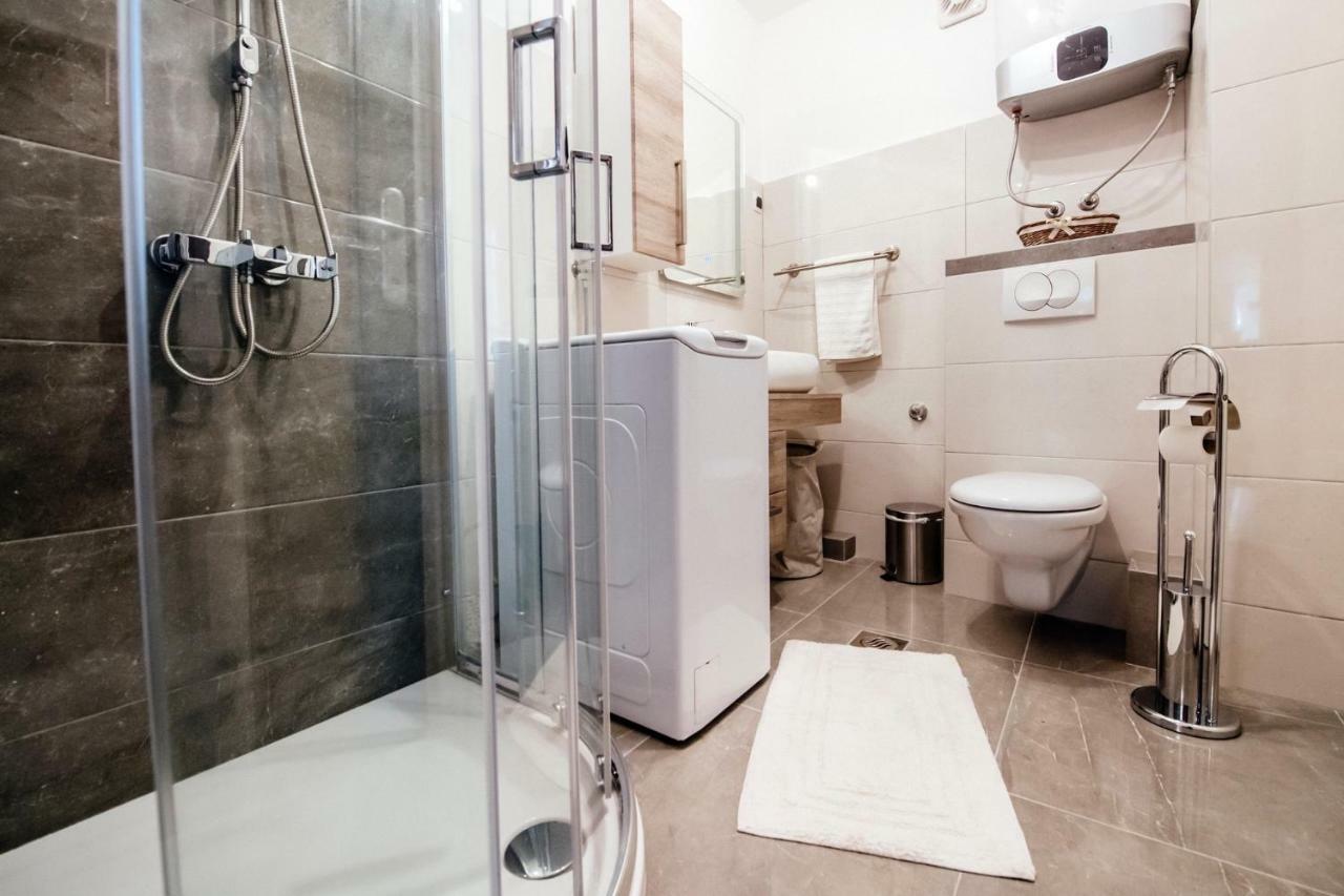 Heart Of Town Apartment Zadar Luaran gambar