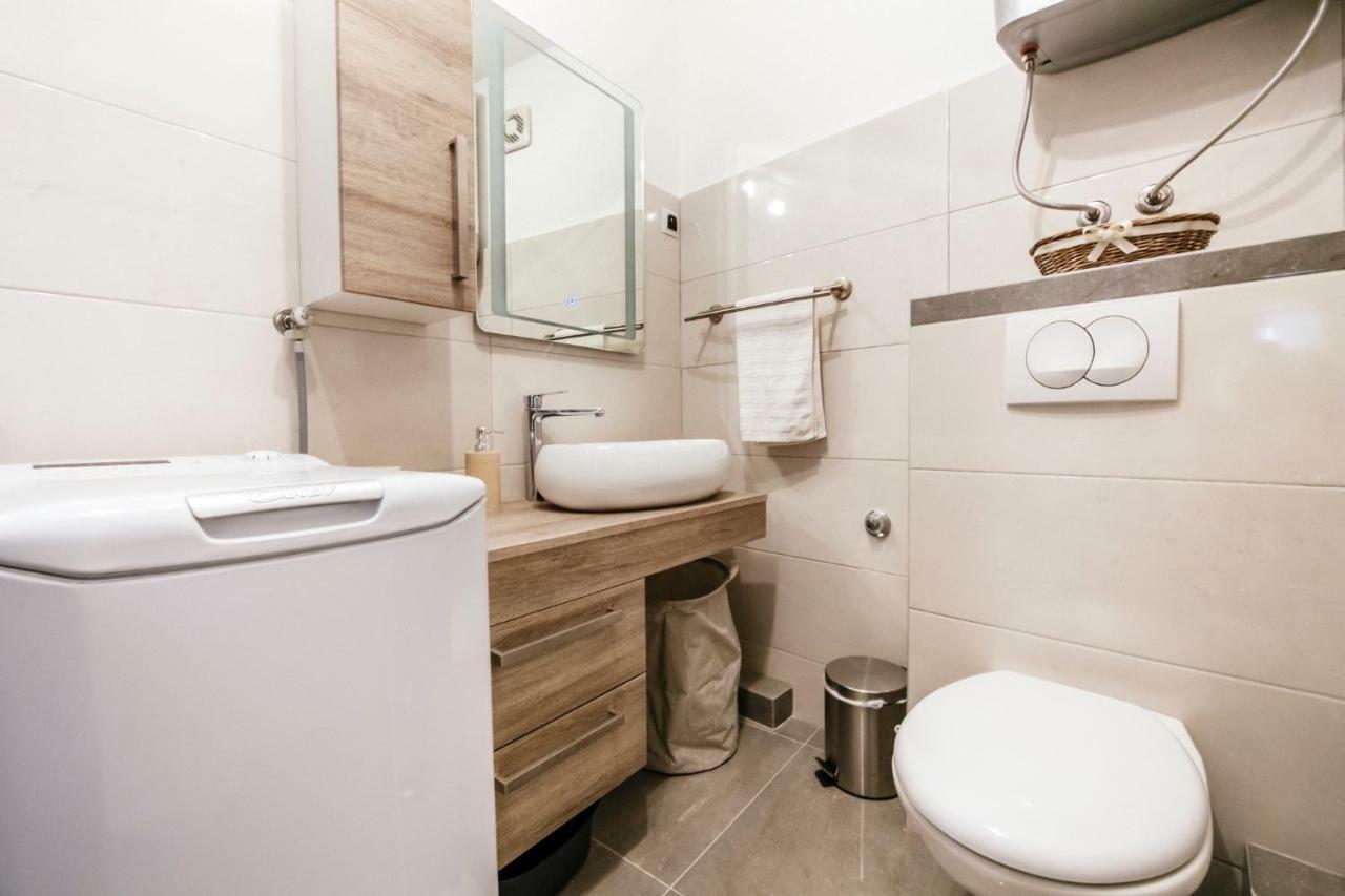 Heart Of Town Apartment Zadar Luaran gambar
